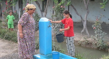 Research to determine basic level of awareness of the population of water resources issues, and the methodology for monitoring